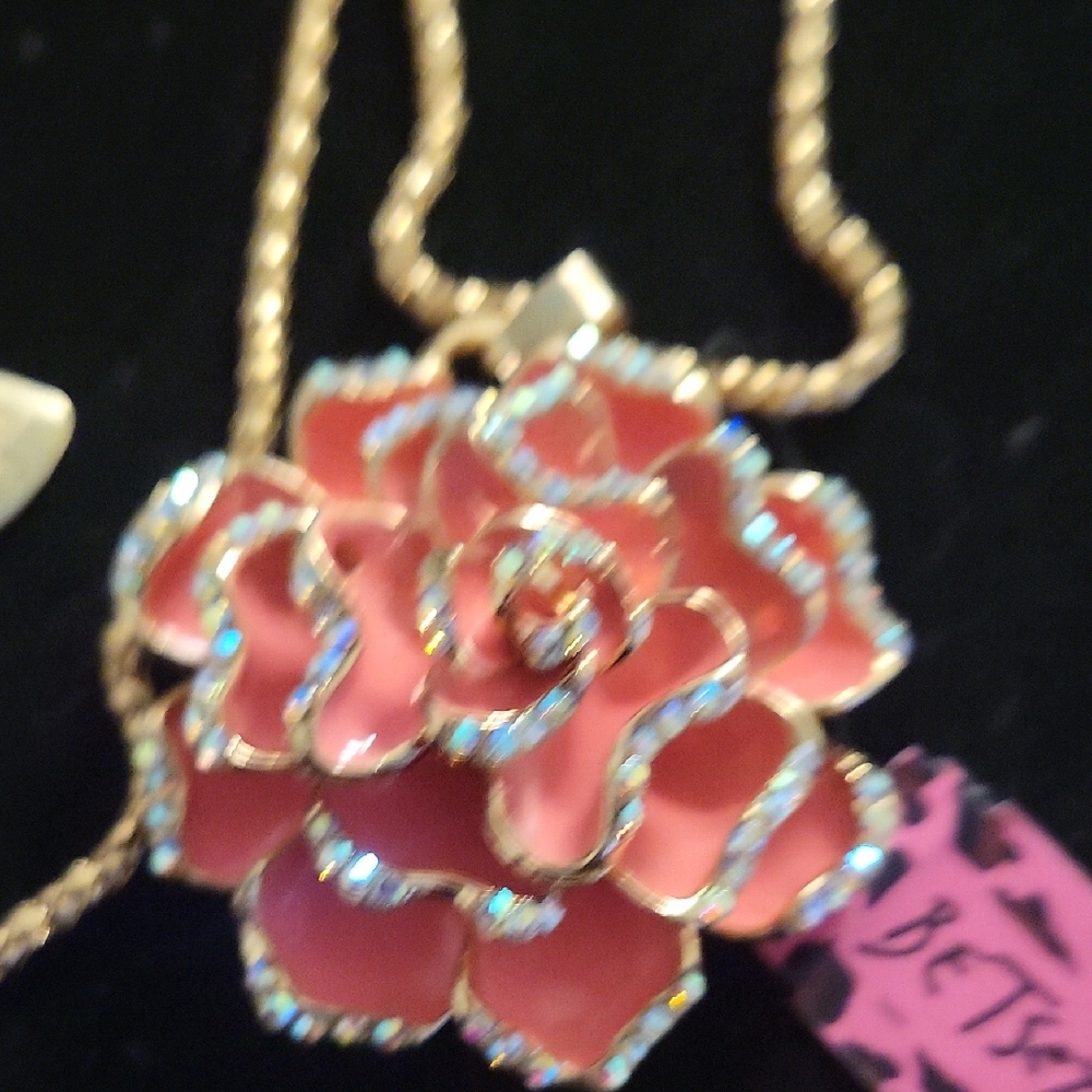 Betsey Johnson Gold and Pink Rose Necklace - Picture 4 of 6